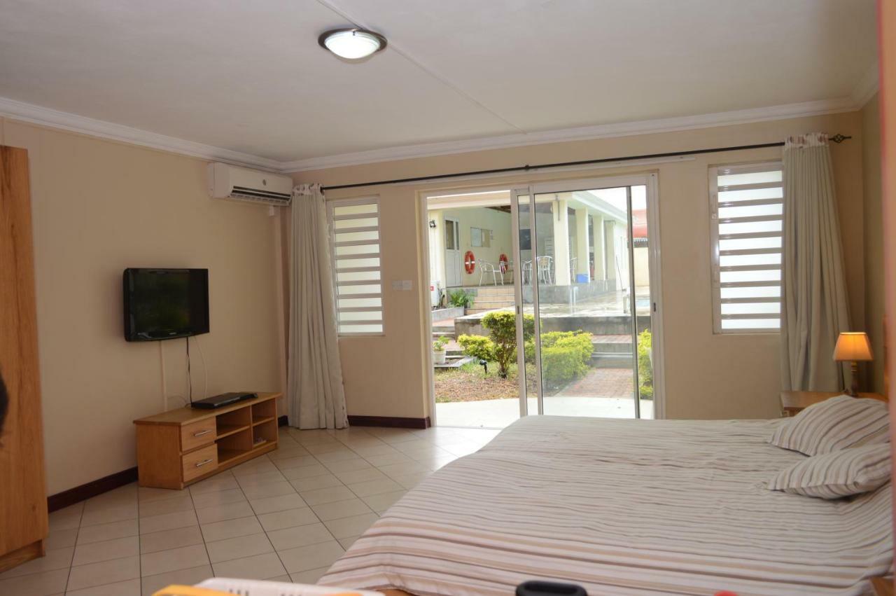 Residence Les Peupliers Flic en Flac Ngoại thất bức ảnh